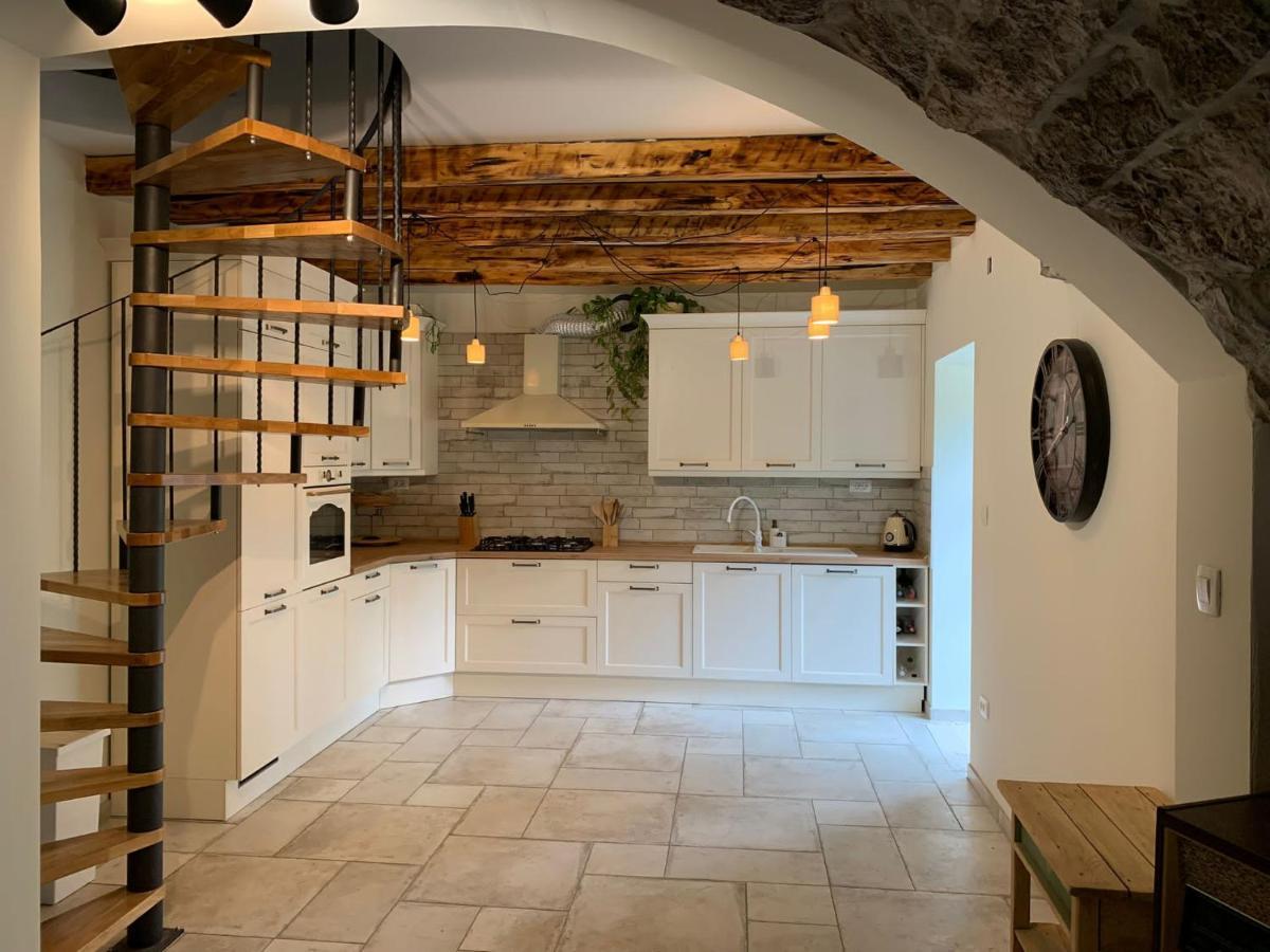 krevet i doručak Stancija Kavali Stone House, Zvoneca-opatija *